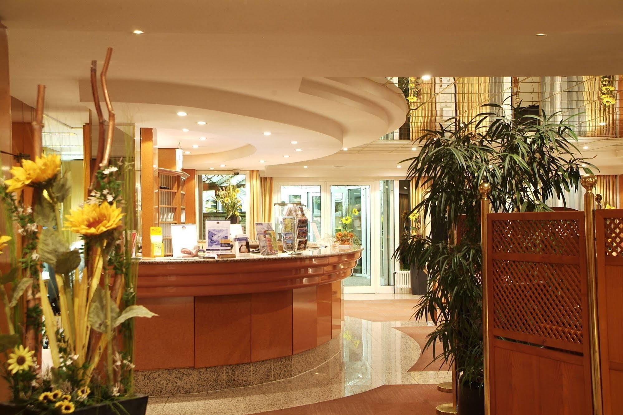 Dekra Congresshotel Wart อัลเทนชไตก์ ภายนอก รูปภาพ